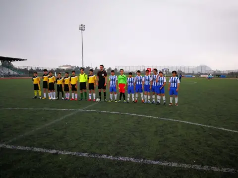 Kaymakam Gürbüz Karakuş Ortaokulu - FUTBOL MÜSABAKALARINDAN KARELER
