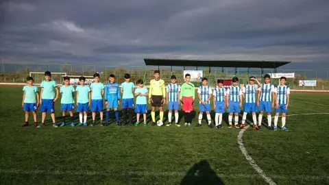 Kaymakam Gürbüz Karakuş Ortaokulu - FUTBOL MÜSABAKALARINDAN KARELER