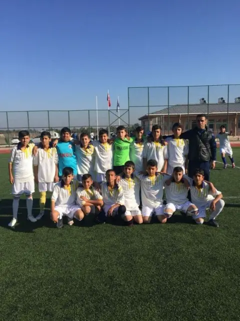 Kaymakam Gürbüz Karakuş Ortaokulu - FUTBOL MÜSABAKALARINDAN KARELER