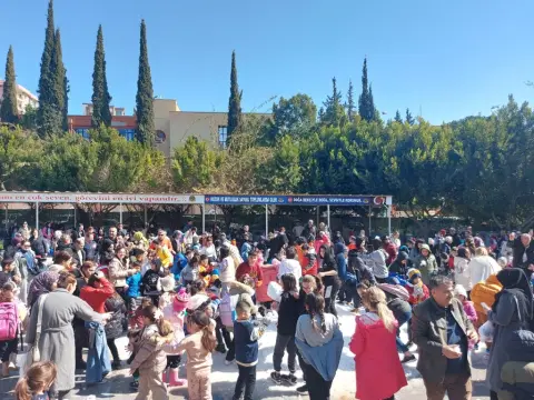 Kenan Çetinel İlkokulu - Kar-sucuk etkinliği