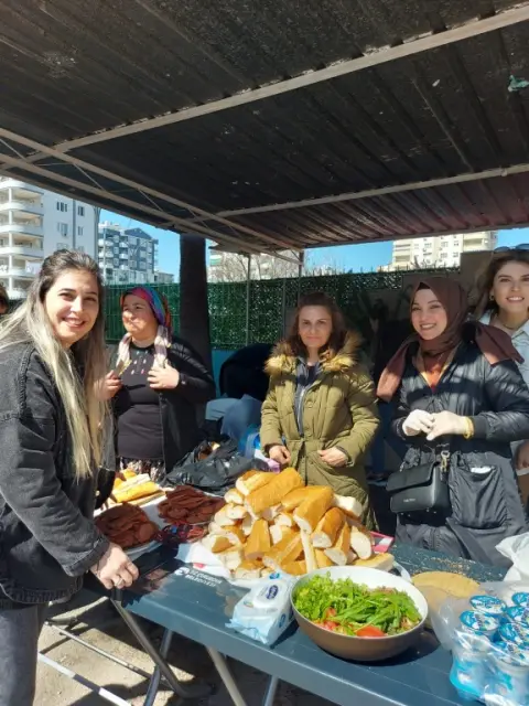 Kenan Çetinel İlkokulu - Kar-sucuk etkinliği