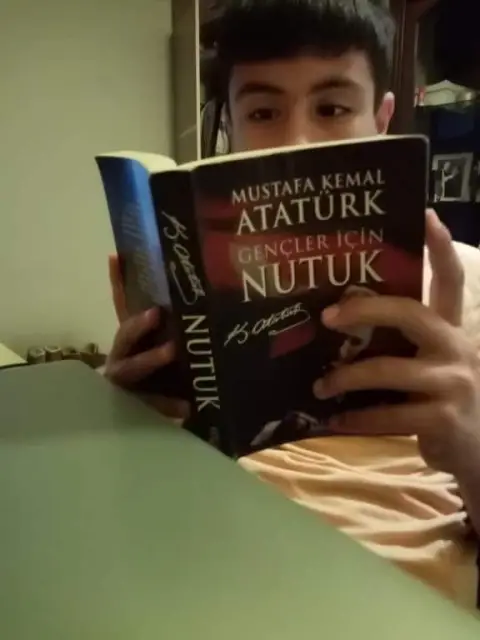 Kılıçlı Ahmet Akyürek Ortaokulu - Sarıçam Okuyor
