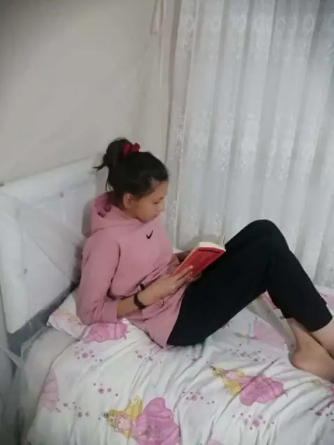 Kılıçlı Ahmet Akyürek Ortaokulu - Sarıçam Okuyor