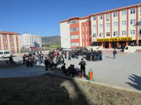 Kozan Fen Lisesi - Okulumuz