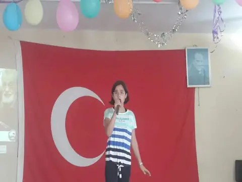 Kozan Şehit Öğretmen Lütfi Ölmez Ortaokulu - Şiir Dinletisi
