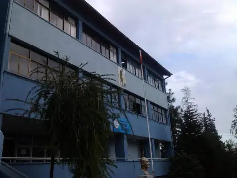 Kozan Şehit Öğretmen Lütfi Ölmez Ortaokulu - Okulumuzdan kareler