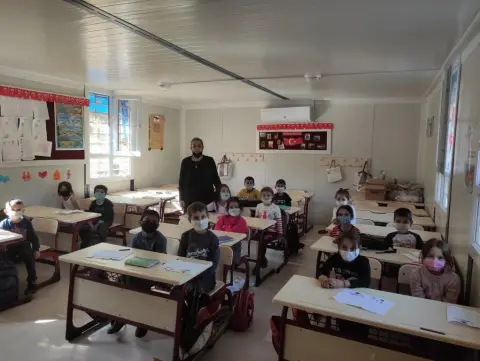 Turgutlu Şehit Mustafa Alpaslan İlkokulu - 1-B Sınıfı