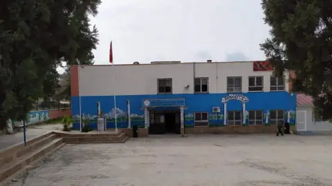 Kabasakal Şehit Selçuk Beki İlkokulu - Okul Bina Çevre Görünümü