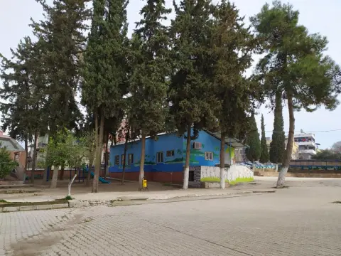 Kabasakal Şehit Selçuk Beki İlkokulu - Okul Bina Çevre Görünümü