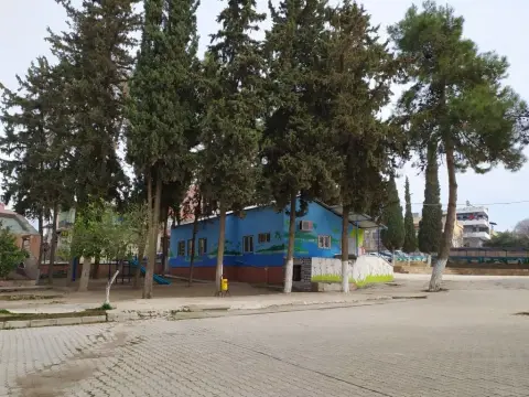 Kabasakal Şehit Selçuk Beki Ortaokulu - Okul Bina Çevre Görünümü