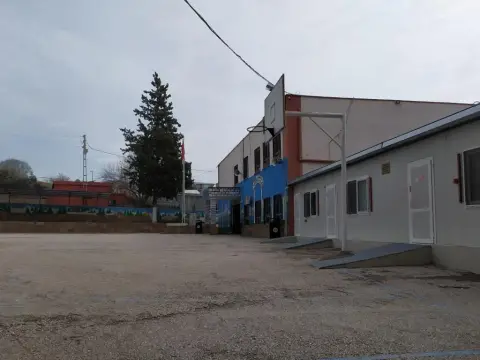Kabasakal Şehit Selçuk Beki Ortaokulu - Okul Bina Çevre Görünümü