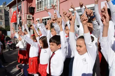 Lütfiye Kısacık İlkokulu - 10 KASIM 2015