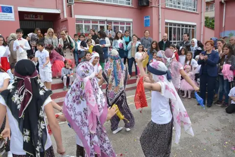 Lütfiye Kısacık İlkokulu - 23 Nisan 2015