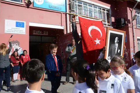 Lütfiye Kısacık İlkokulu - 10 KASIM 2015