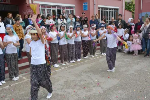 Lütfiye Kısacık İlkokulu - 23 Nisan 2015