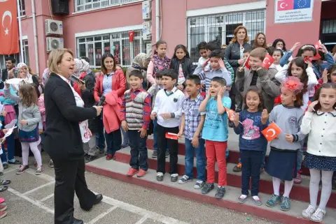 Lütfiye Kısacık İlkokulu - 23 Nisan 2015