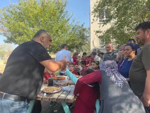 Malıhıdırlı Ortaokulu - Albüm