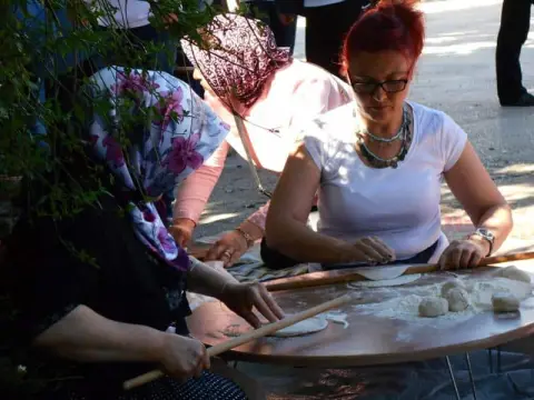 Manas Ortaokulu - Kermes