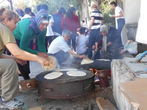 Manas Ortaokulu - Kermes