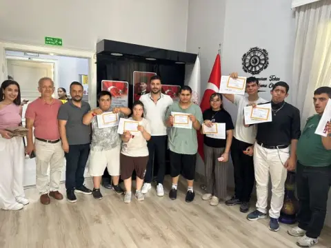 Mehmet-Kamuran Tekin Özel Eğitim Uygulama Okulu III. Kademe - Albüm