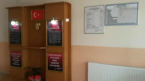 Mekan Ortaokulu - Okulumuz Genel Resimler