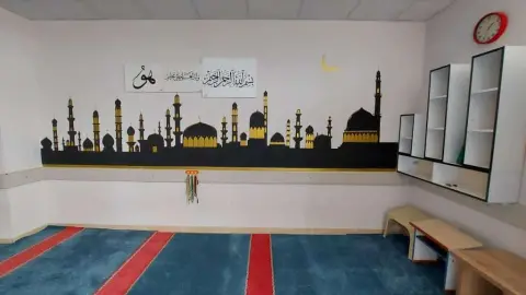 Ömer Faruk Karabucak Anadolu İmam Hatip Lisesi - OKUL İÇ VE DIŞ GÖRÜNÜŞÜ