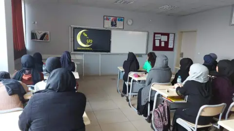 Ömer Faruk Karabucak Anadolu İmam Hatip Lisesi - OKUL İÇ VE DIŞ GÖRÜNÜŞÜ
