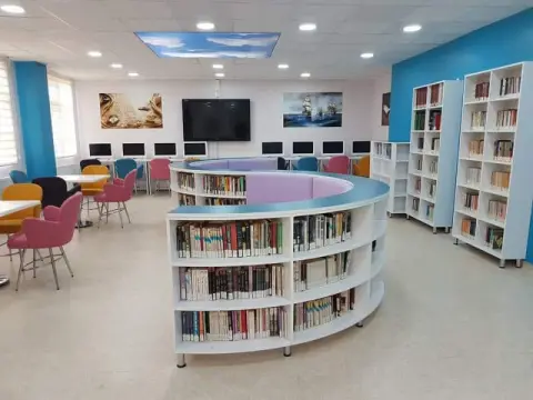 Piri Reis Anadolu Lisesi - Okulumuzdan Görüntüler