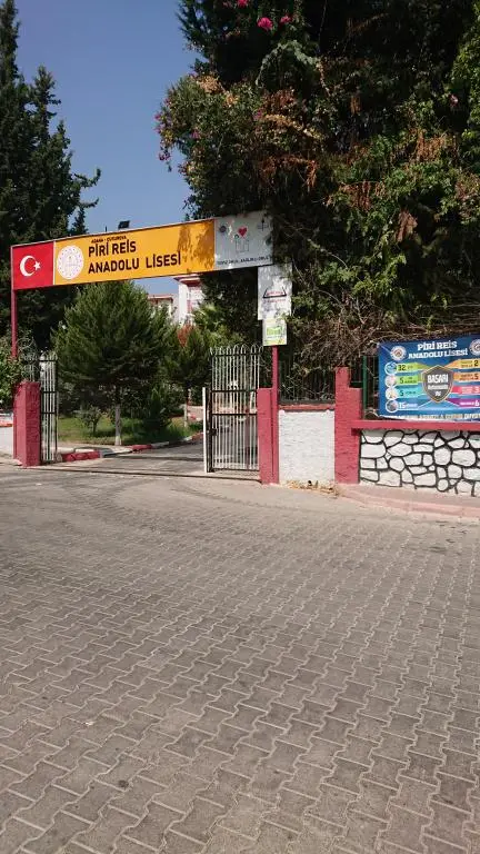 Piri Reis Anadolu Lisesi - Okulumuzdan Görüntüler