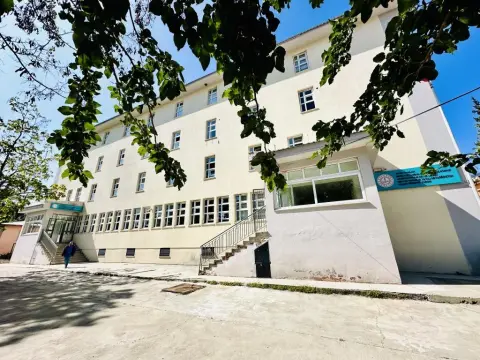 Borsa İstanbul Şehit Erhan Konuk Anadolu İmam Hatip Lisesi - pansiyon