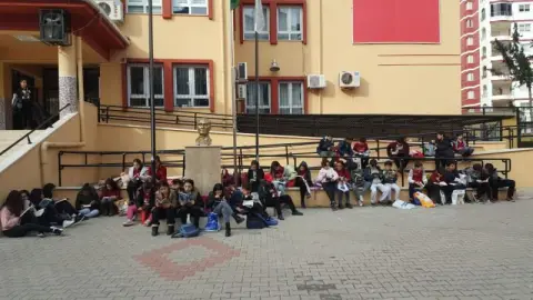 Recep Birsin Özen Ortaokulu - Kitap Fuarı