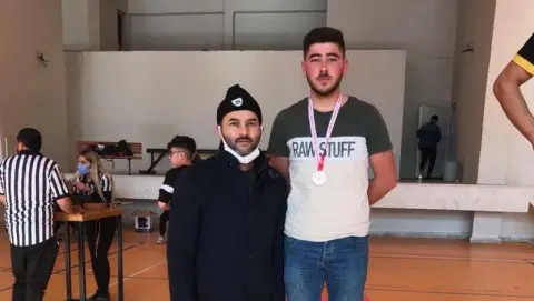 Sanko Aladağ Anadolu Lisesi - BİLEK GÜREŞİ TURNUVASI