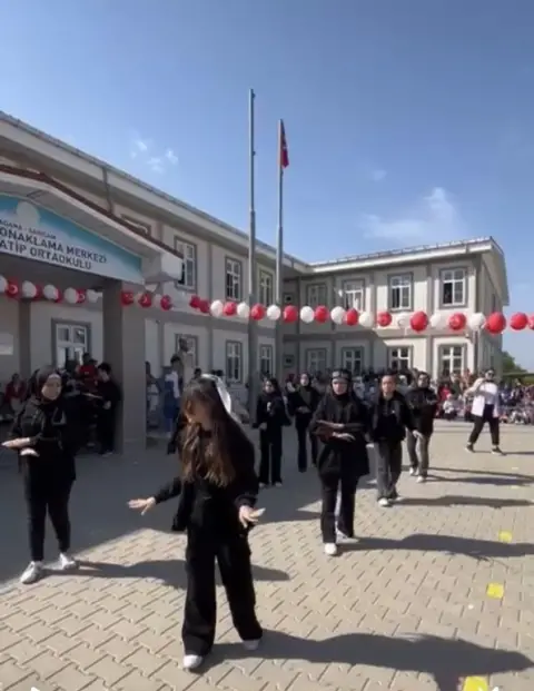 Sarıçam Konaklama Merkezi İmam Hatip Ortaokulu - FOTOĞRAF GALERİSİ