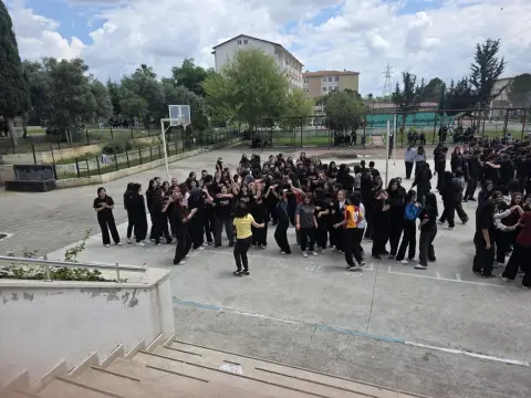 Sarıçam Kız Mesleki ve Teknik Anadolu Lisesi - Albüm