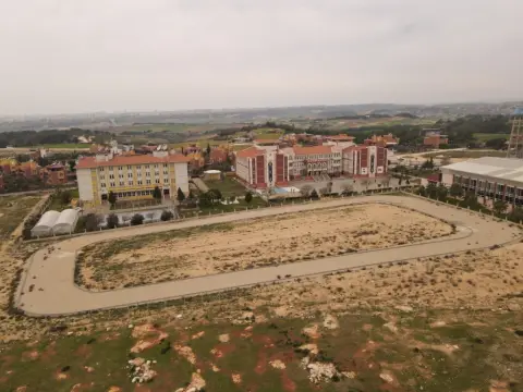 Adana Sarıçam Spor Lisesi - Okul Görünüm