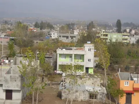 Sarıhamzalı Anadolu Lisesi - Mahalle