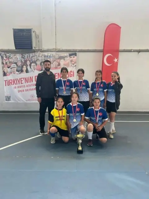 Kıcak Şehit Arif Mamış İlkokulu - Albüm