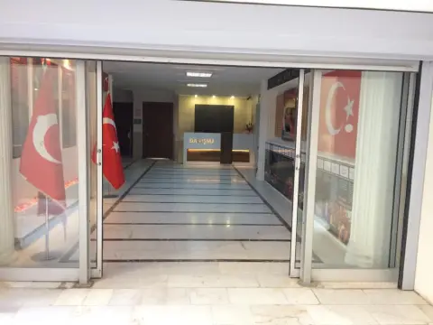 Çukurova Şehit Aytekin Kuru Halk Eğitimi Merkezi - OKUL BİNAMIZDAN GÖRÜNTÜLER