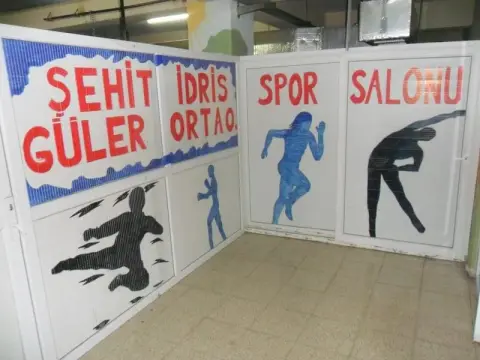 Şehit İdris Güler Ortaokulu - SPOR SALONUMUZ