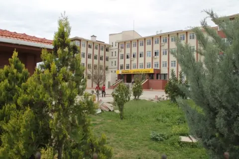 Şehit Mehmet Atıcı Anadolu Lisesi - OKULUMUZ