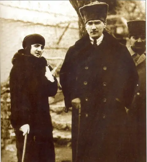Şehit Nihat Şener Ortaokulu - Milli mücadele resimleri