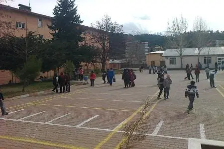 Şehit Sefa İzbudak Ortaokulu - Okul Resmi