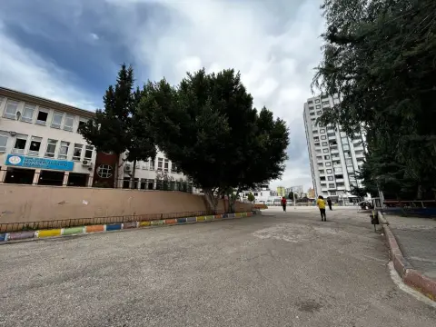 Şehit Sercan Yılmaz Ortaokulu - Okulumuzun Resimleri