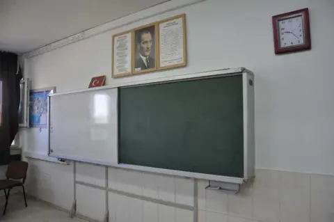 Sevim Tekin Anadolu Lisesi - Okul Resim