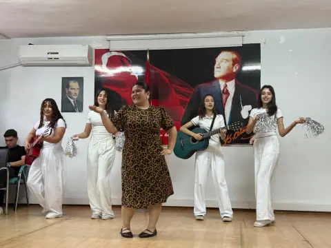 Sevim Tekin Anadolu Lisesi - Albüm