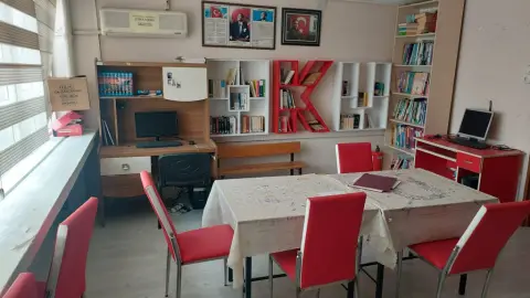 19 Mayıs Anadolu Lisesi - Seyhan 19 MAYIS ANADOLU LİSESİ