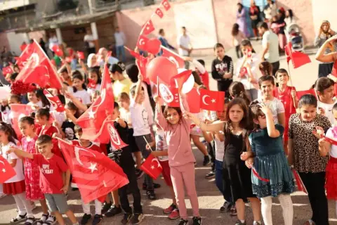 Bahçelievler İlkokulu - 29 EKİM CUMHURİYET BAYRAMI 2023