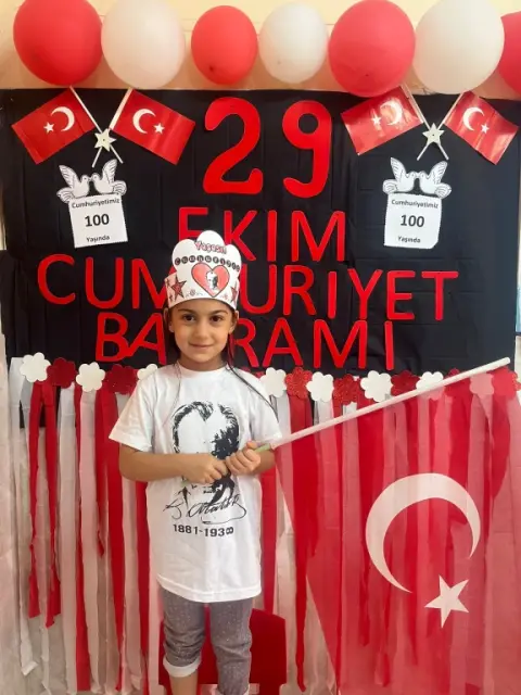Bahçelievler İlkokulu - CUMHURİYET 100 YIL ETK