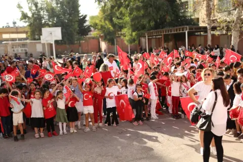 Bahçelievler İlkokulu - 29 EKİM CUMHURİYET BAYRAMI 2023