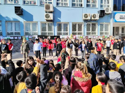 Bahçeşehir İlkokulu - Albüm